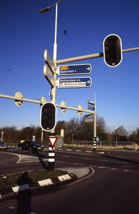 DIA16382 De Groene Kruisweg ter hoogte van Heenvliet, kruising met de Verdouwenhoeck, ANWB-bord richting Geervliet, ...