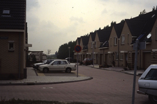 DIA18088 Woningen aan de Kluivertweg in Hekelingen; ca. 1999