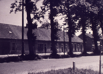 DIA20074 Kijkje op de barakken; ca. 1920