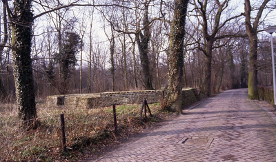 DIA30302 Fundament van de achtkantige vuurtoren langs de Zwartelaan; ca. 1993