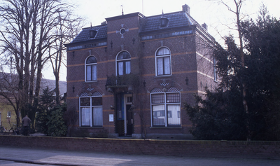 DIA30330 Woning langs de Burgemeester Letteweg; ca. 1993