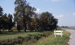 DIA30379 Boerderij van Gorzeman langs de Aelbrechtsweg; ca. 1993