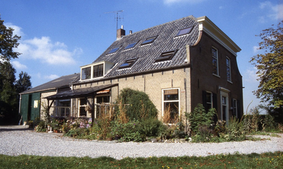DIA30380 Boerderij van Gorzeman langs de Aelbrechtsweg; ca. 1993