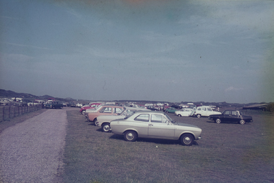 DIA30482 Kijkje op het autostrand; ca. 1973