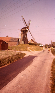 DIA30524 De molen van Oostvoorne; ca. 1973