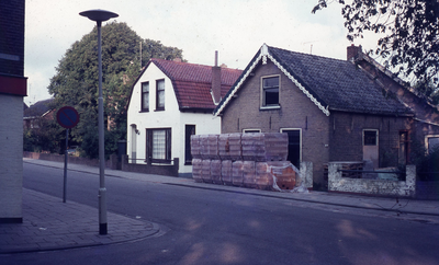 DIA30541 Woningen aan de Burgemeester Letteweg; ca. 1973