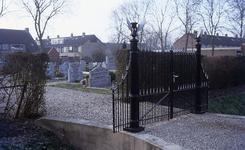 DIA35056 De begraafplaats van Oudenhoorn; ca. 1993
