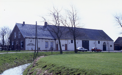 DIA36061 Boerderij langs de Sokseweg; ca. 1993