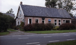 DIA36174 Boerderij langs de Boomweg; ca. 1993