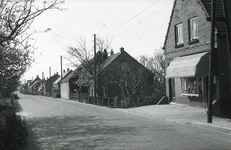 DIA36283 Woningen langs de Zeeweg; 1957