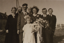DIA36374 Huwelijk van Gerrit Toledo en Leentje Kloos, met familie; 3 april 1946
