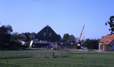DIA39141 Bebouwing langs de Hogeweg, gezien vanaf de Lageweg; ca. 1980
