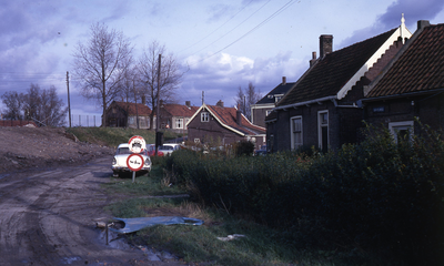DIA40146 zicht op de Nieuwstraat (boven) en de Sintelweg (onder); 29 oktober 1967