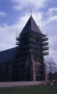 DIA40252 De restauratie van de toren van de Dorpskerk; 14 april 1970