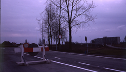 DIA40428 Aanleg van de Groenewoudlaan, gezien vanaf de Molendijk; 1 januari 1976