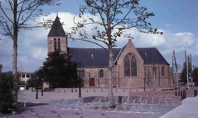 DIA40558 Nieuwe bomen op de markt; 16 september 1978