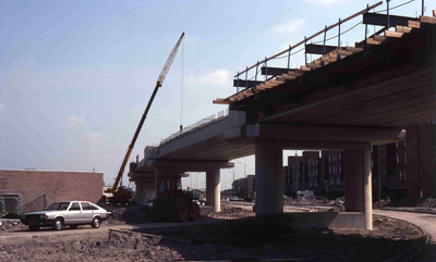 DIA40901 De bouw van de metrolijn ter hoogte van het politiebureau; 17 juni 1982