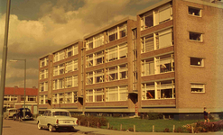 DIA41769 Flatwoningen aan de Jacob Catsstraat; 1963