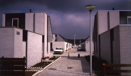 DIA42779 Wijk Schenkel: woningen aan de Saarhof; ca. 1990