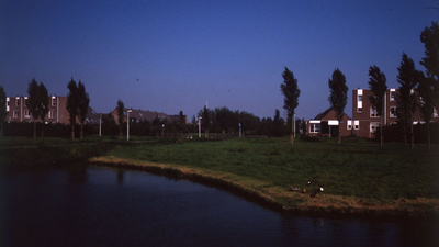 DIA42813 Woonwijk Vogelenzang, gezien vanaf de Jan Damenweg; September 1988