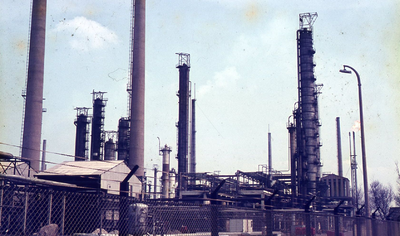 DIA43139 Shell Nederland Raffinaderij; ca. 1970