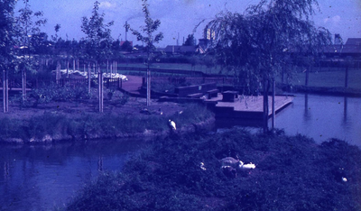DIA43234 Kinderboerderij De Trotse Pauw; 1972