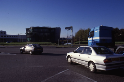 DIA43850 De kruising van de Groene Kruisweg en de Hartelweg; ca. 1999