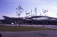 DIA44006 Winkelcentrum Maaswijk; ca. 1999