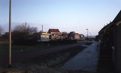 DIA44162 Noodwoning aan de Meeldijk; Februari 1982