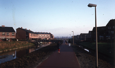 DIA44179 De Meeldijk, met de woningen aan de Meldedonk; Februari 1982