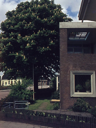 DIA44495 Woning aan de Stationsstraat; ca. 1969