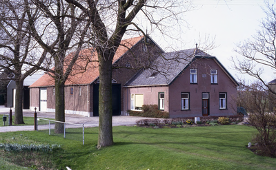 DIA67045 Boerderij langs de Strypsedijk; ca. 1993