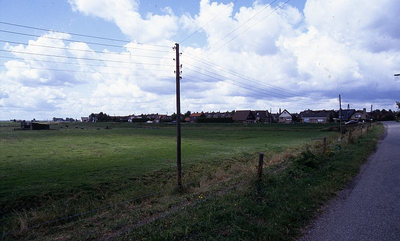DIA69169 De Drogendijk, gezien vanaf de Krommedijk; ca. 1993