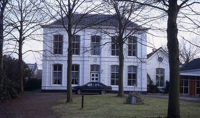 DIA69296 Het voormalige gemeentehuis; ca. 1993