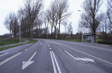 DIA70061 De bushalte langs de Groene Kruisweg; ca. 1991