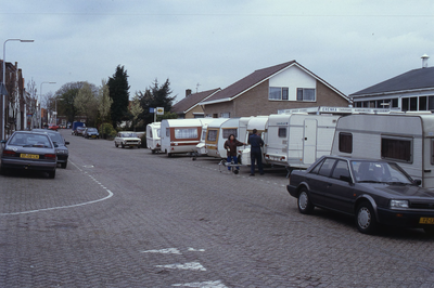 DIA70065 Bedrijfspand van caravans, aanhangers en accessoires; ca. 1991