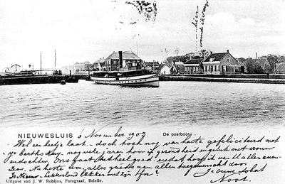 FOTO_PB015 De Postboot op het Kanaal door Voorne; ca. 1910