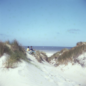 DIA_GF_1022 Kijkje op de duinen van Voorne; 19 augustus 1962
