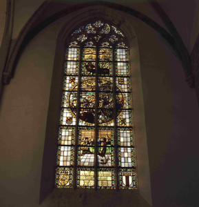 DIA_GF_1187 Het Coppelstockraam in de St. Catharijnekerk: glas in loodraam met de verbeeltenis van de inname van 1 ...