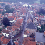 DIA_GF_1395 Uitzicht vanaf de toren van de St. Catharijnekerk: het pleintje is het Wellerondom. Verder kijken we in de ...