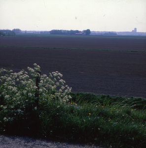 DIA_GF_1403 Vanaf de Heindijk richting Brielle; 16 mei 1980