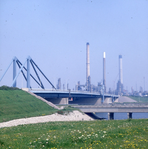 DIA_GF_1418 De Suurhoffbrug; 25 juli 1980