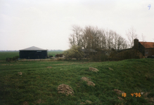 AB_KATERWAALSEDIJK_009 Boerderij langs de Katerwaalsedijk; 18 april 1996