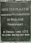 BR_BASTION9_028 Plaquette op het 1 aprilmonument op Bastion IX (Kijkpaalbolwerk), dat op 1 april 1922 werd onthuld door ...