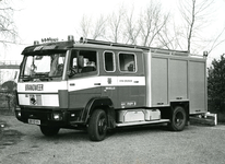 BR_BRANDWEER_008 Nieuwe Tank-autospuit van de Brielse brandweer; december 1985