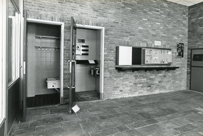 BR_DERIK_069 Interieur van het postkantoor langs de Rik; ca. 1974