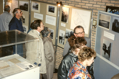 BR_DERIK_WATERSCHAP_041 Tentoonstelling over de Watersnoodramp in de Slandse Hoeve in Zuidland; februari 1993
