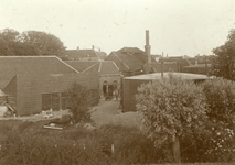 BR_DIJKSTRAAT_039 Achterzijde van de voormalige gasfabriek; ca. 1900