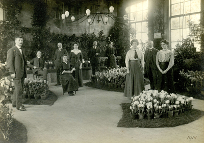 BR_FLORALIA_014 Floralia tentoonstelling in gymnastieklokaal ; 1914