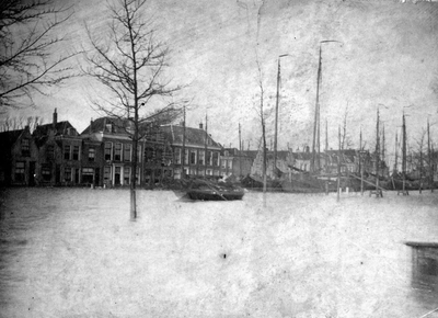 BR_MAARLANDNZ_102 Hoog water op het Maarland; 12 maart 1906